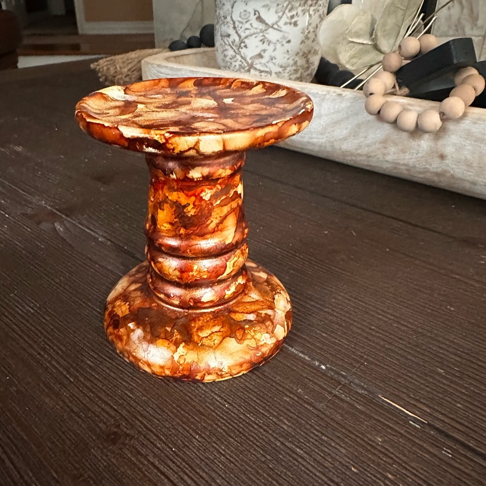 Hand crafted rustic Marble look ceramic Candle Holder shades of Brown - Picture 7 of 9